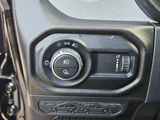 New 2026 Jeep Gladiator Sport AWD/4WD image 10