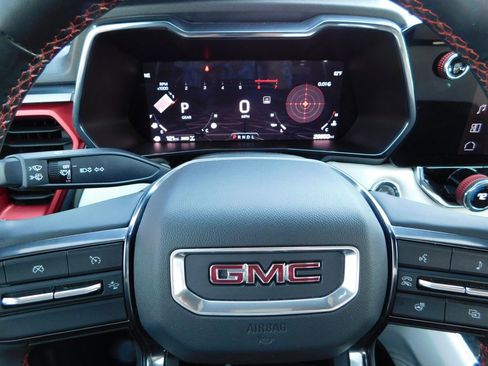 Used 2023 GMC Canyon AT4X AWD/4WD image 32