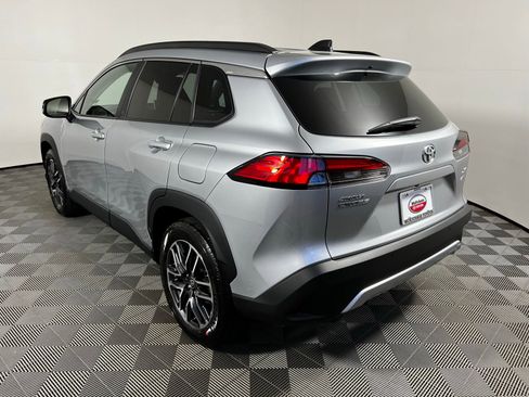 Certified 2026 Toyota Corolla Cross XLE w/ Convenience Package image 7