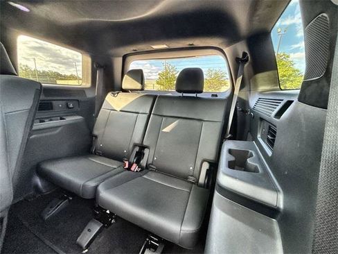 Used 2025 Hyundai Santa Fe Calligraphy image 24