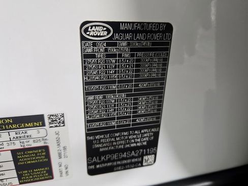 Used 2025 Land Rover Range Rover SE image 28