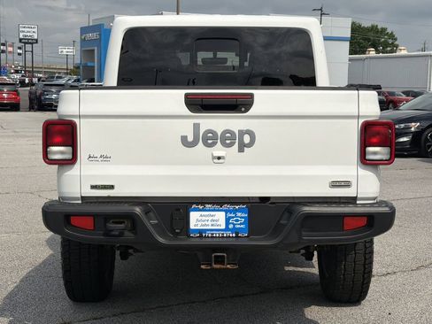 Used 2021 Jeep Gladiator Overland w/ Uconnect 4C Nav & Sound Group AWD/4WD image 19
