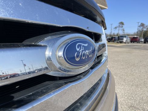 Used 2011 Ford F150 XLT w/ XLT Convenience Pkg image 25