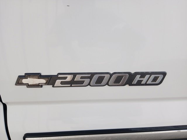 Used 2001 Chevrolet Silverado 2500 LS RWD image 7