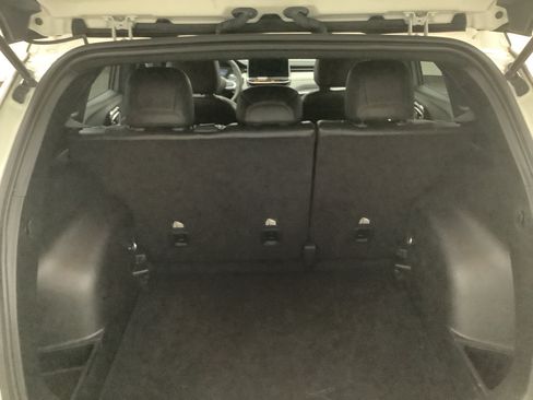Used 2023 Jeep Compass Limited AWD/4WD image 7