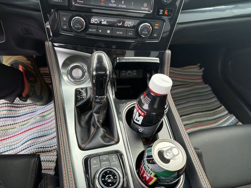 Used 2021 Nissan Maxima SR w/ Sport Mat Group image 19