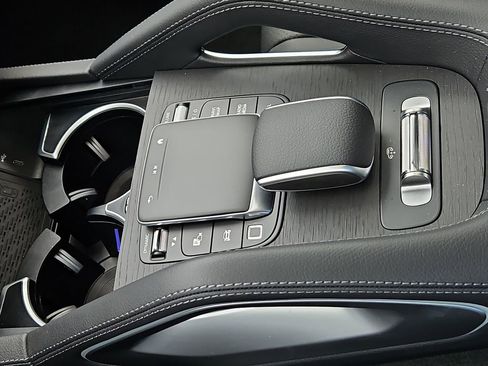 New 2025 Mercedes-Benz GLS 450 4MATIC image 24