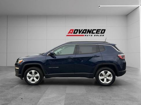 Used 2019 Jeep Compass Latitude w/ Popular Equipment Group AWD/4WD image 7