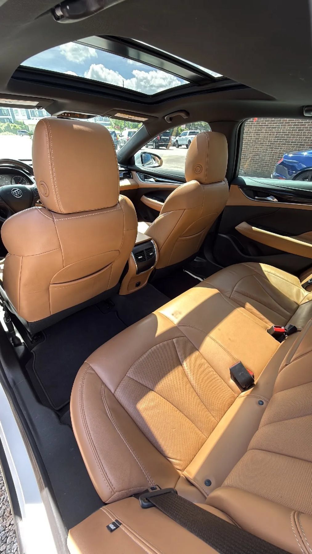 Used 2017 Buick LaCrosse Essence w/ Sun and Shade Package FWD image 27