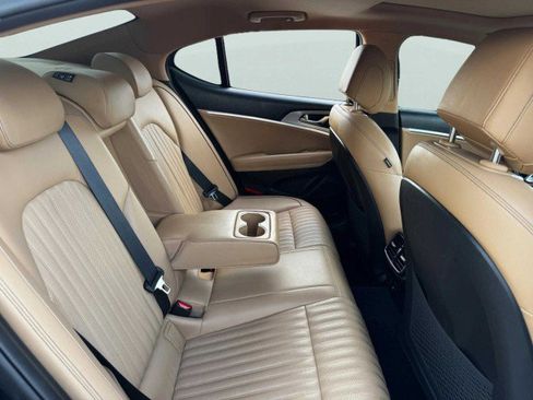 Used 2022 Genesis G70 2.0T w/ Prestige Package image 47