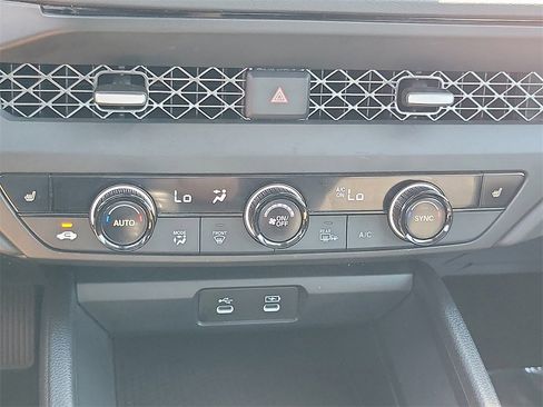 Used 2023 Honda Accord EX image 10