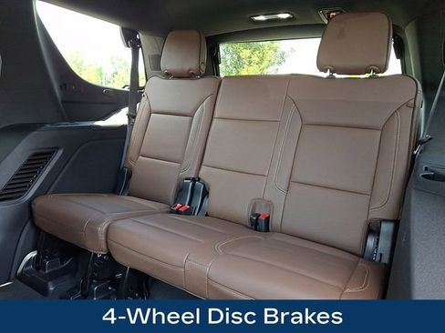 Used 2025 Chevrolet Tahoe High Country AWD/4WD image 20