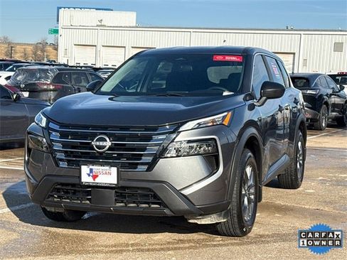 Certified 2024 Nissan Rogue S image 4