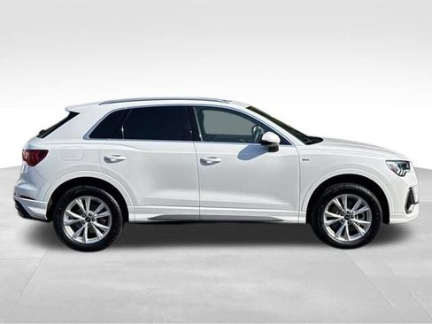Used 2025 Audi Q3 2.0T Premium AWD/4WD image 5
