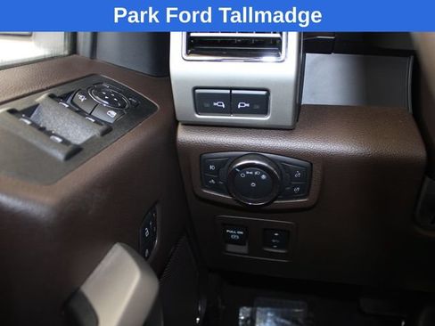 Used 2019 Ford F150 King Ranch w/ Equipment Group 601A Luxury AWD/4WD image 18