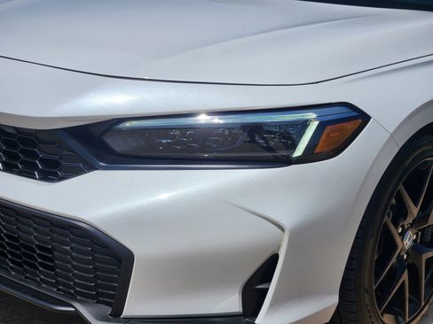 Used 2026 Honda Civic Sport image 9
