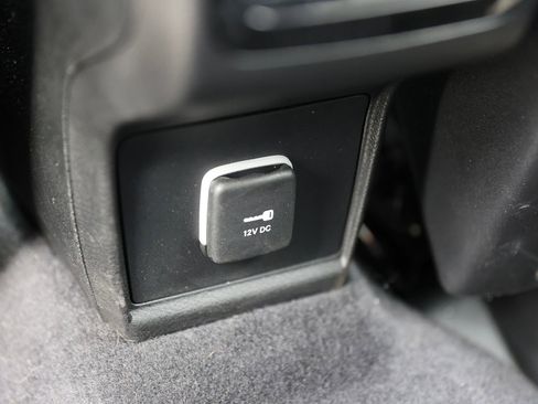 Used 2024 Jeep Compass Limited w/ Sun and Sound Group AWD/4WD image 22