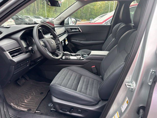 Used 2026 Mitsubishi Outlander SE AWD/4WD image 5