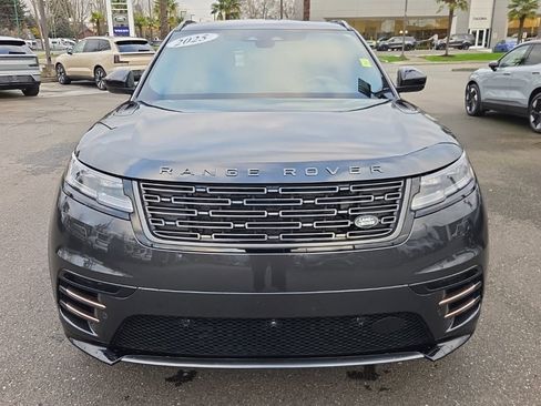 Used 2025 Land Rover Range Rover Velar Dynamic SE image 9