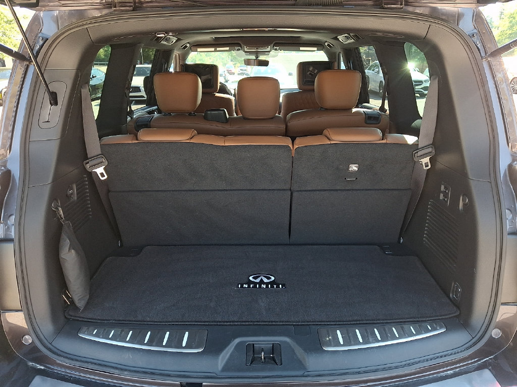 Used 2023 INFINITI QX80 Sensory w/ Cargo Package AWD/4WD image 30