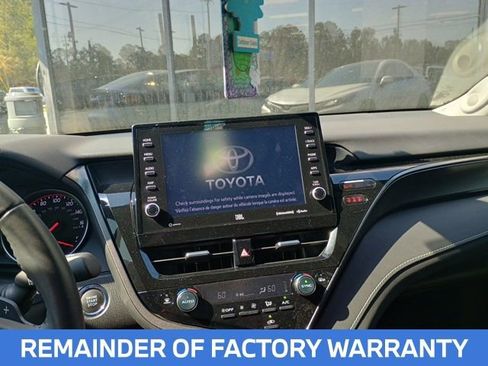 Used 2023 Toyota Camry XSE image 7