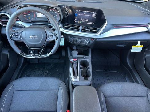 New 2026 Chevrolet Trax RS image 14