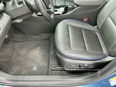 Used 2024 Buick Envista Sport Touring w/ Convenience I Package image 43