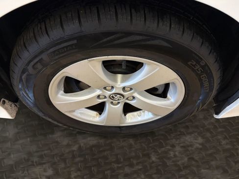 Used 2019 Toyota Sienna LE FWD image 71