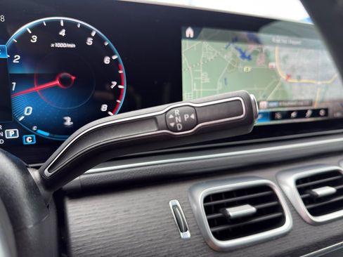 Used 2021 Mercedes-Benz GLE 350 image 28