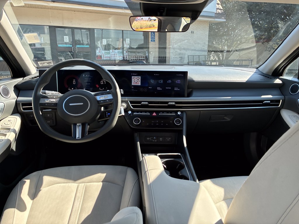 Used 2025 Hyundai Sonata SEL FWD image 23