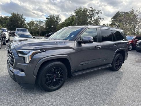 Used 2025 Toyota Sequoia SR5 image 5