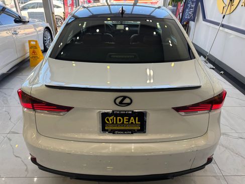 Used 2018 Lexus IS 300 F Sport w/ F Sport Package image 5