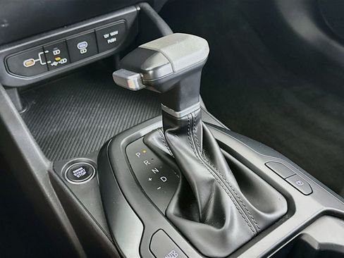 Used 2025 Kia K4 FWD image 24