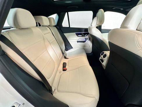 New 2026 Mercedes-Benz GLC 300 4MATIC image 25