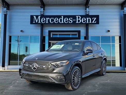 New 2026 Mercedes-Benz GLC 300 4MATIC image 3