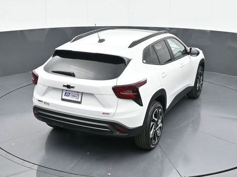 New 2026 Chevrolet Trax RS w/ Sunroof Package image 58