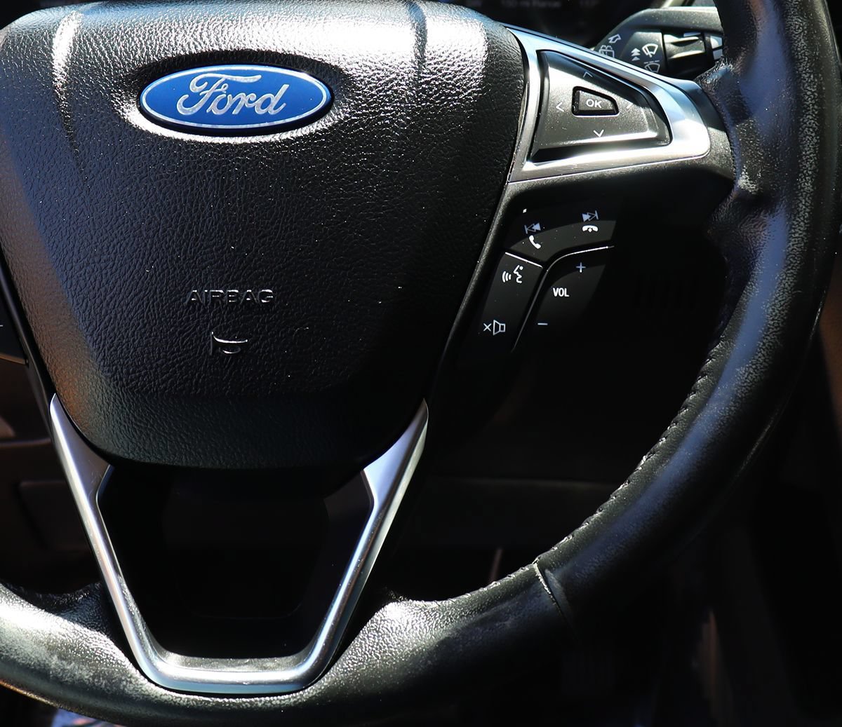 Used 2021 Ford Edge SEL FWD image 56