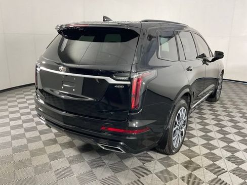 Used 2024 Cadillac XT6 Sport w/ Technology Package AWD/4WD image 5
