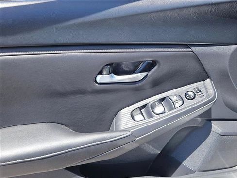 Used 2025 Nissan Sentra SV w/ Trunk Package FWD image 12