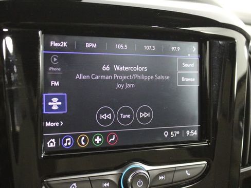 Used 2023 Chevrolet Traverse LS image 32