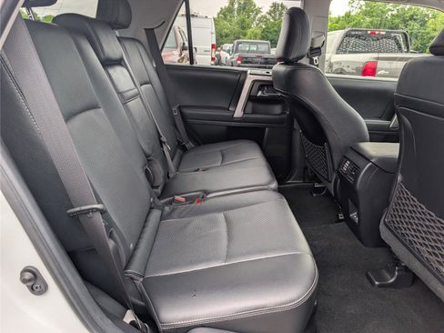 Used 2024 Toyota 4Runner Limited AWD/4WD image 12