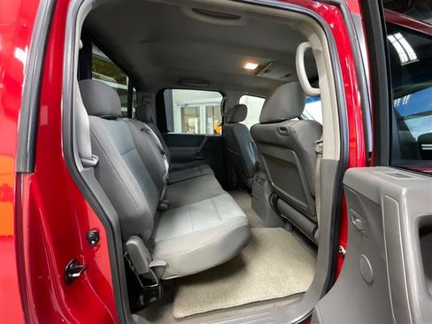 Used 2006 Nissan Titan SE RWD image 21