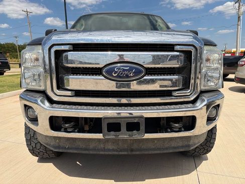 Used 2014 Ford F250 Lariat w/ Lariat Ultimate Package AWD/4WD image 8