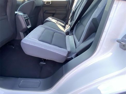 New 2025 Ford Bronco 4-Door image 9