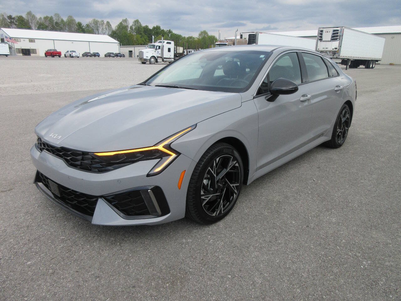 Used 2025 Kia K5 GT-Line AWD/4WD image 3