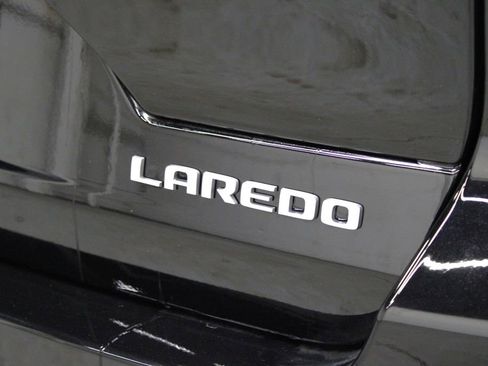 New 2026 Jeep Grand Cherokee Laredo image 37