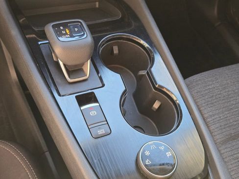 Used 2021 Nissan Rogue SV image 29