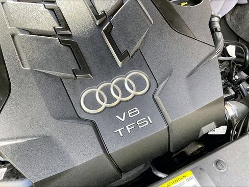 Used 2021 Audi A8 L 4.0T w/ Executive Plus Package AWD/4WD image 32