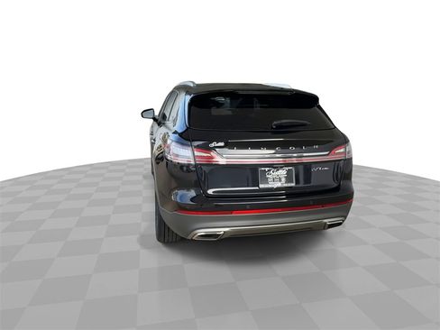 Used 2019 Lincoln Nautilus Reserve image 7