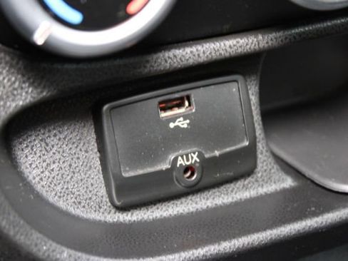Used 2015 FIAT 500L Trekking FWD image 18